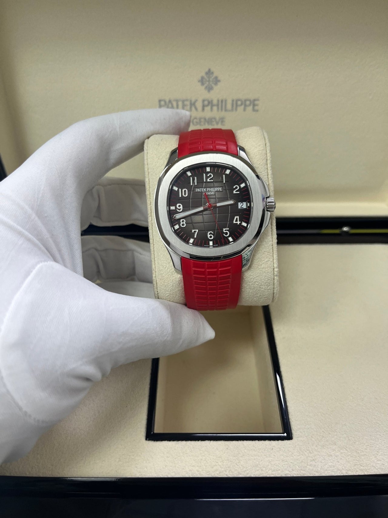 Patek Philippe Aquanaut Singapore Limited Edition Aquanaut 5167A-012 PRE OWNED - WatchesOff5th