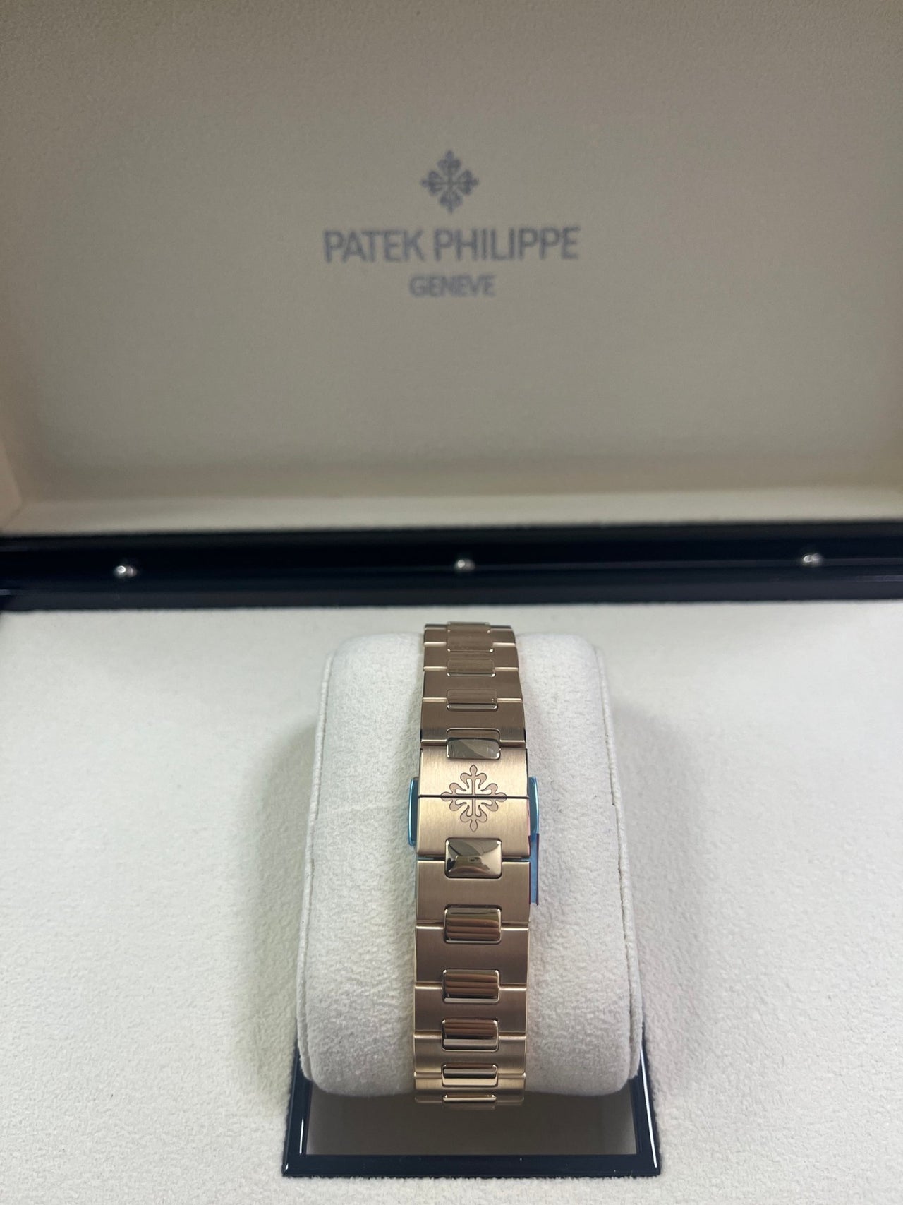 Patek Philippe Nautilus 32mm Diamond Bezel Rose Gold Purple Wave Dial 7010/1R-013 - WatchesOff5th