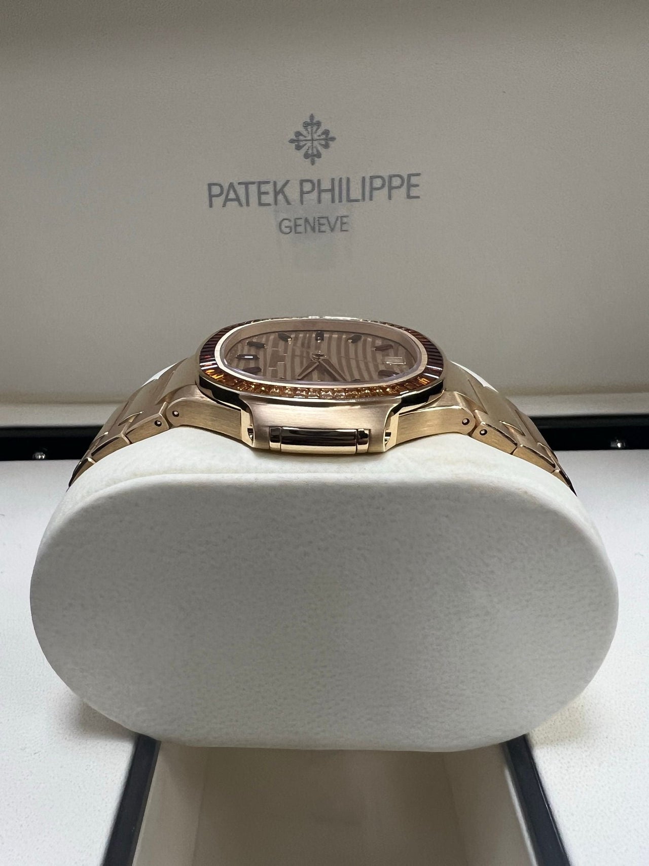 Patek Philippe Nautilus Automatic Rose Gold Baguette Cognac Bezel 7118/1300R-001 - WatchesOff5thWatch