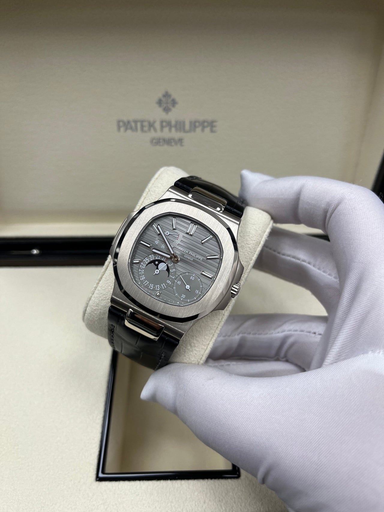 Patek Philippe Nautilus Grey Dial Ref 5712G 001 WatchesOff5th