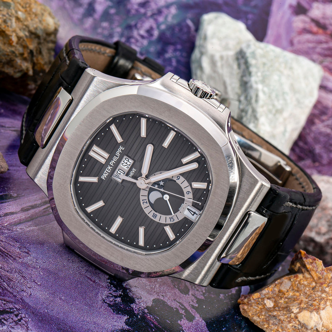 Patek philippe nautilus black sale