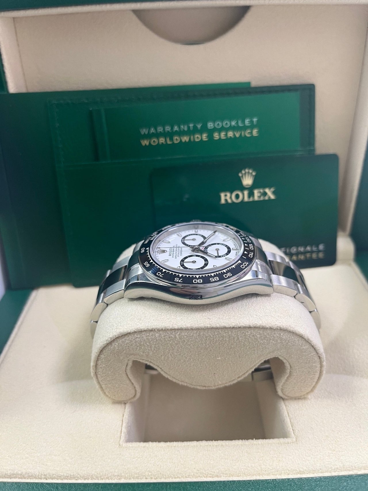 Rolex Cosmograph Daytona Black Cerachrom Bezel - White Index Dial Oyster Bracelet 126500ln - WatchesOff5th