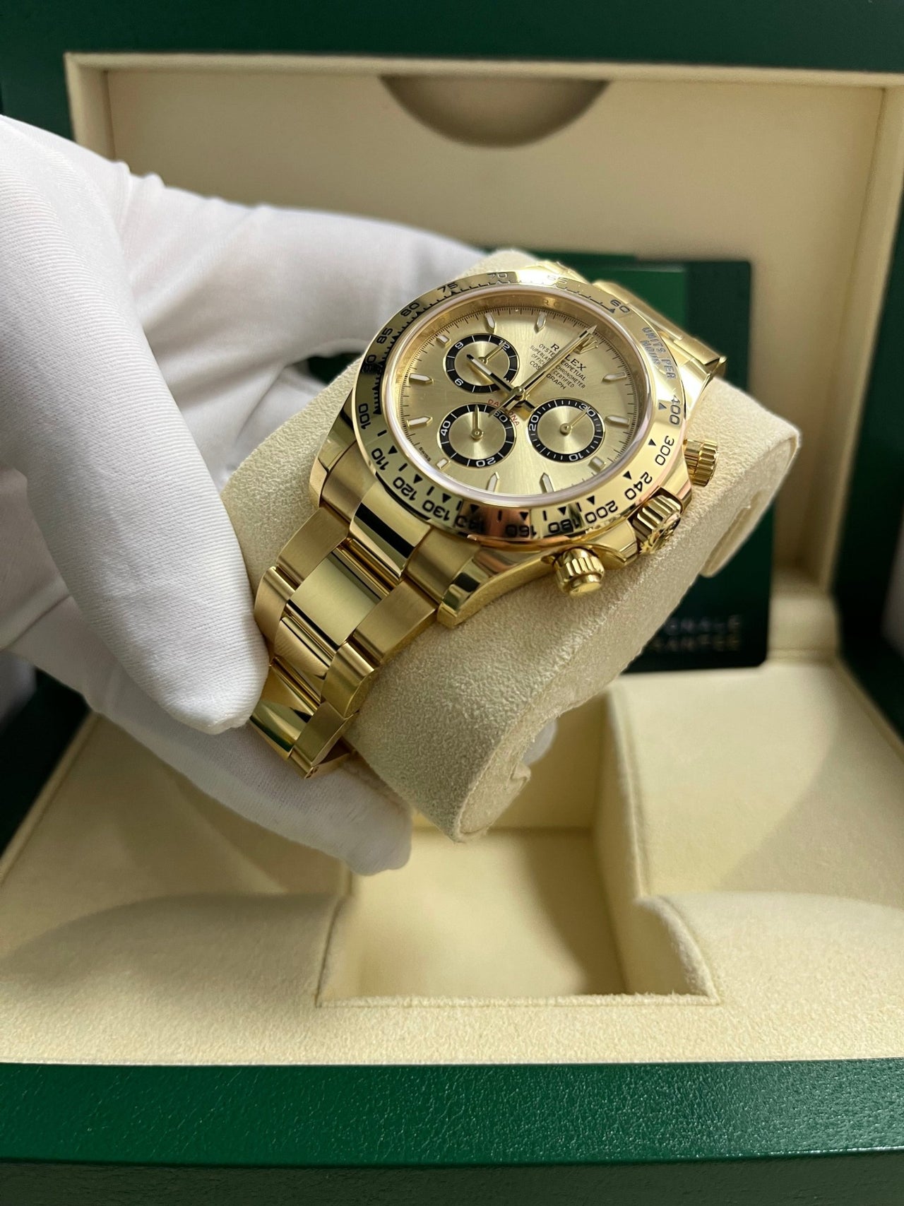 Rolex Daytona Cosmograph Daytona Golden Index Dial Oyster Bracelet 126508 - WatchesOff5th