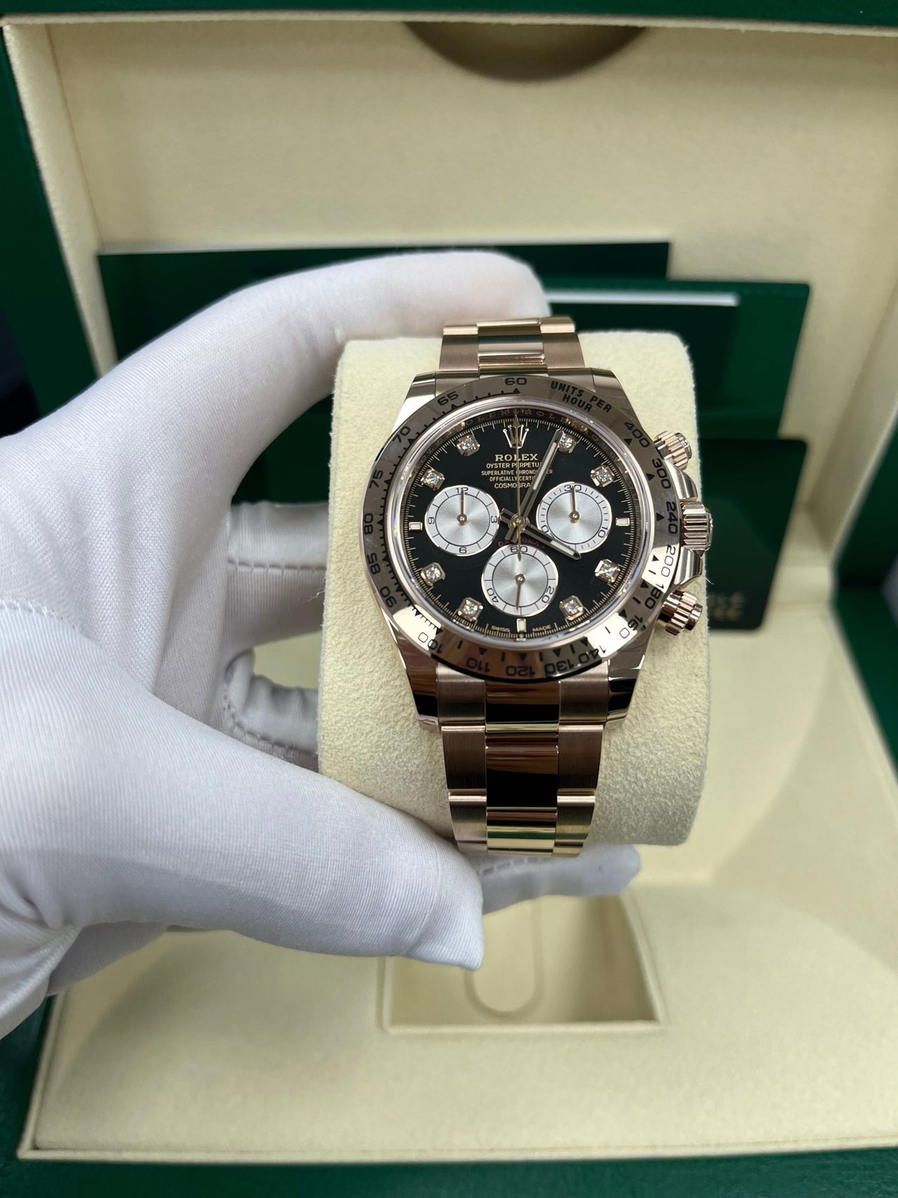 Rolex Daytona Everose Gold Black And Sundust Diamond Dial Oyster Bracelet 126505 - WatchesOff5th