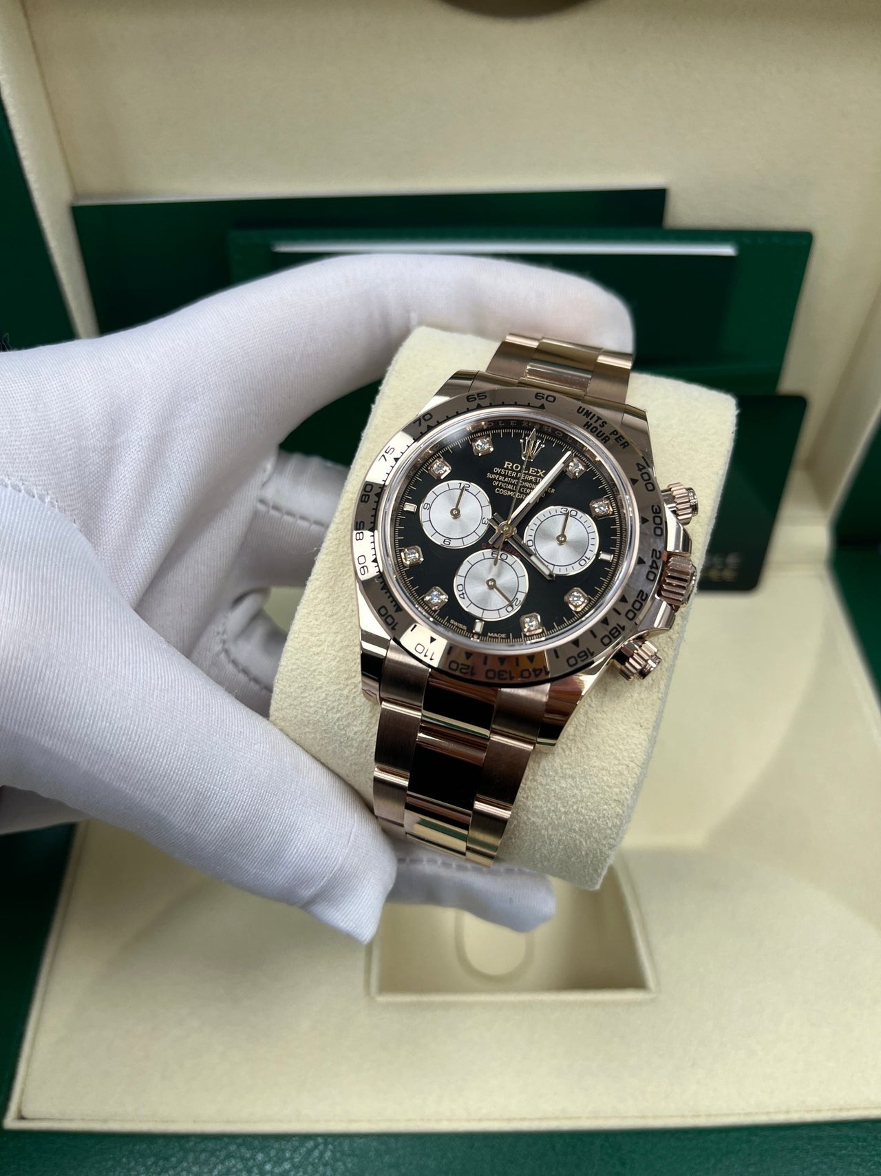 Rolex Daytona Everose Gold Black And Sundust Diamond Dial Oyster Bracelet 126505 - WatchesOff5th