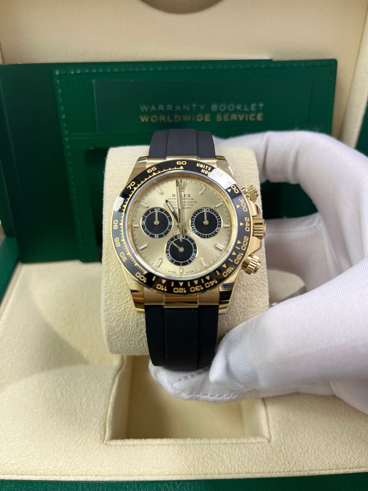 Rolex Daytona Yellow Gold Golden And Black Index Dial Oysterflex Strap 126518ln - WatchesOff5th