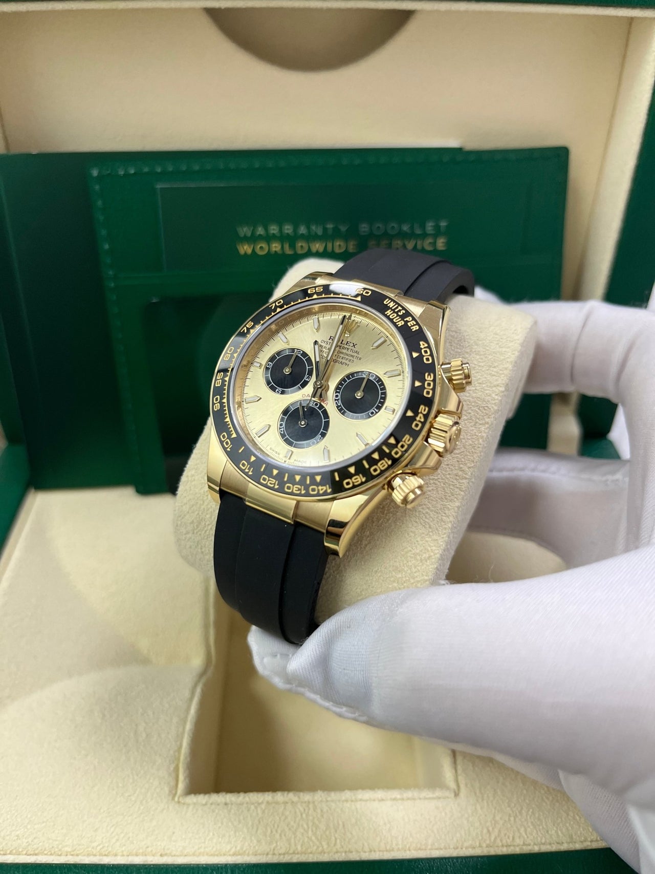 Rolex Daytona Yellow Gold Golden And Black Index Dial Oysterflex Strap 126518ln - WatchesOff5th